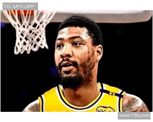 马库斯斯马特：从防守专家到球队核心的成长之路